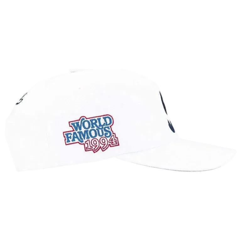 Boné Supreme World Famous S Logo Branco
